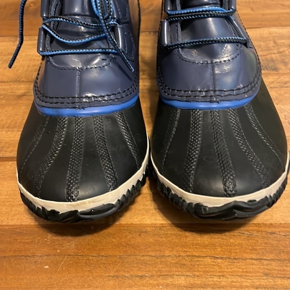 SOREL rain boots - Picture 8 of 10